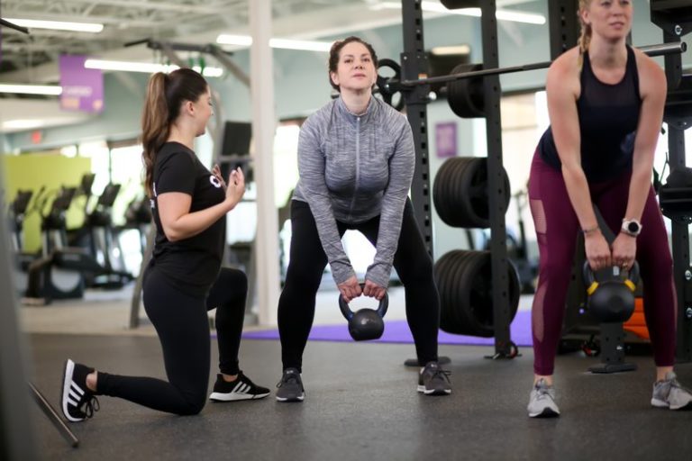 How To Deadlift: The Best Deadlift Form - Anytime Fitness