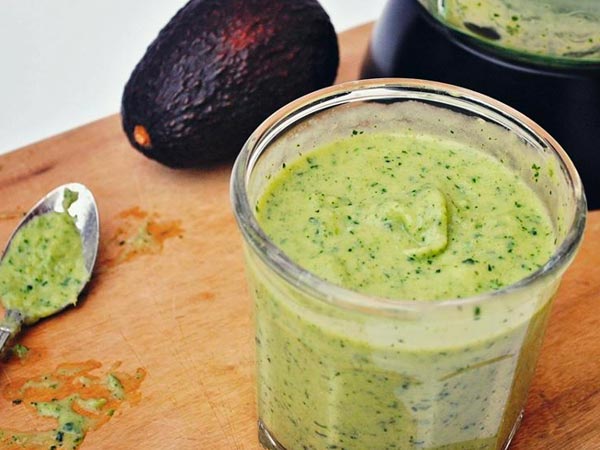 Protein Packed Pina Kale-Ada Smoothie Recipe