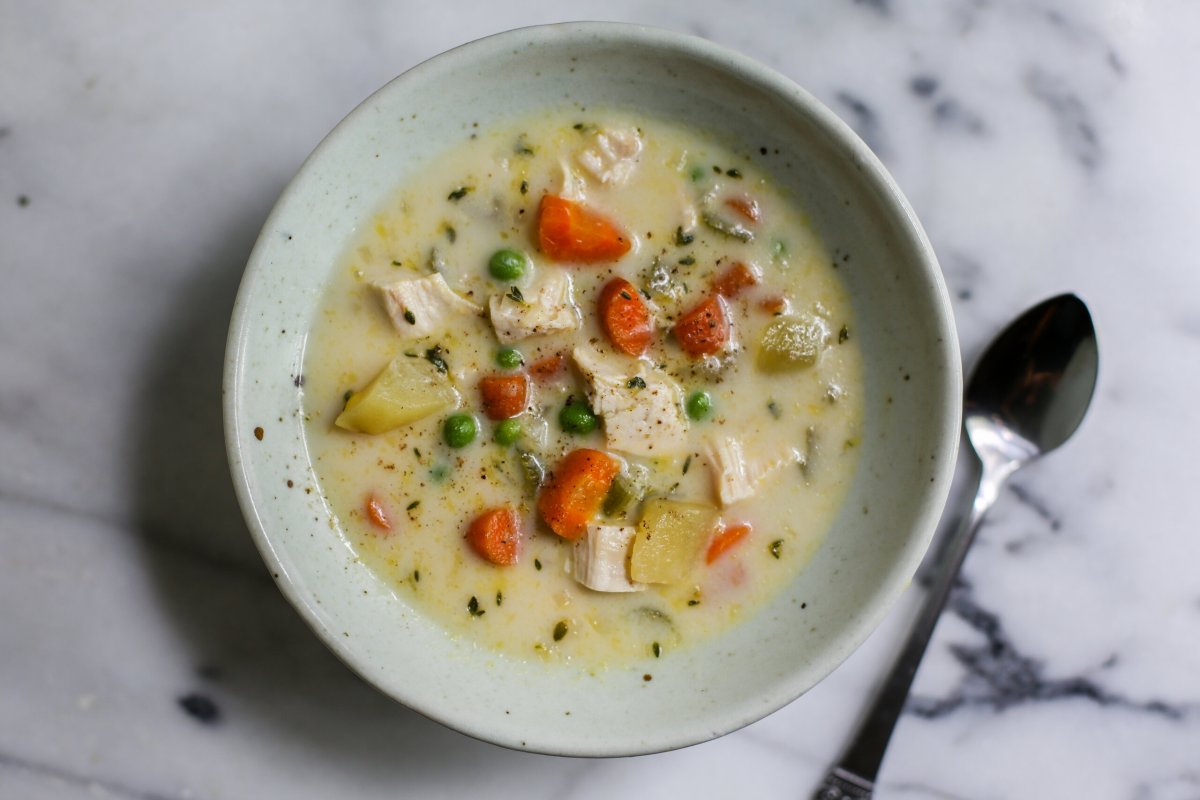 Recipe: Easy Chicken Pot Pie Soup - Anytime Fitness