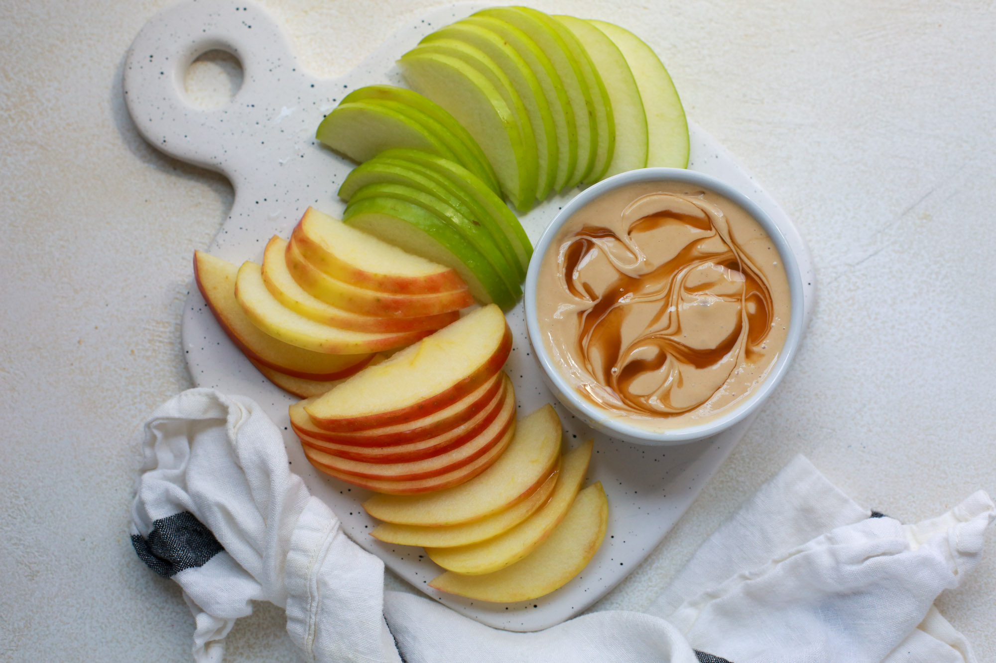 Recipe: Peanut Butter Caramel Apple Protein Dip